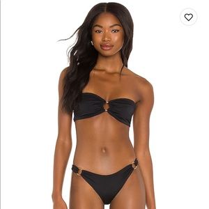 CLASSY REVOLVE bikini